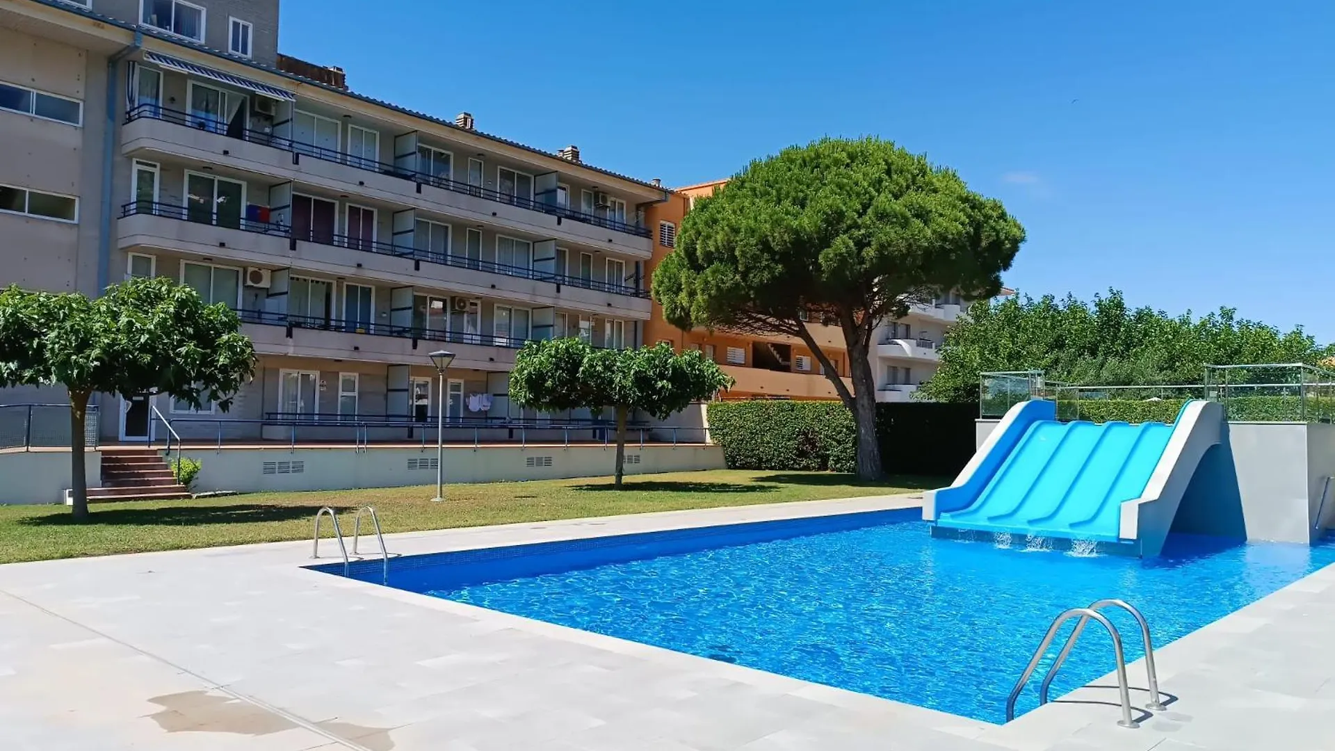 Blaupark Apartamento Vacacional Con Piscina Y Terraza En L'Estartit 0*,  Espanha